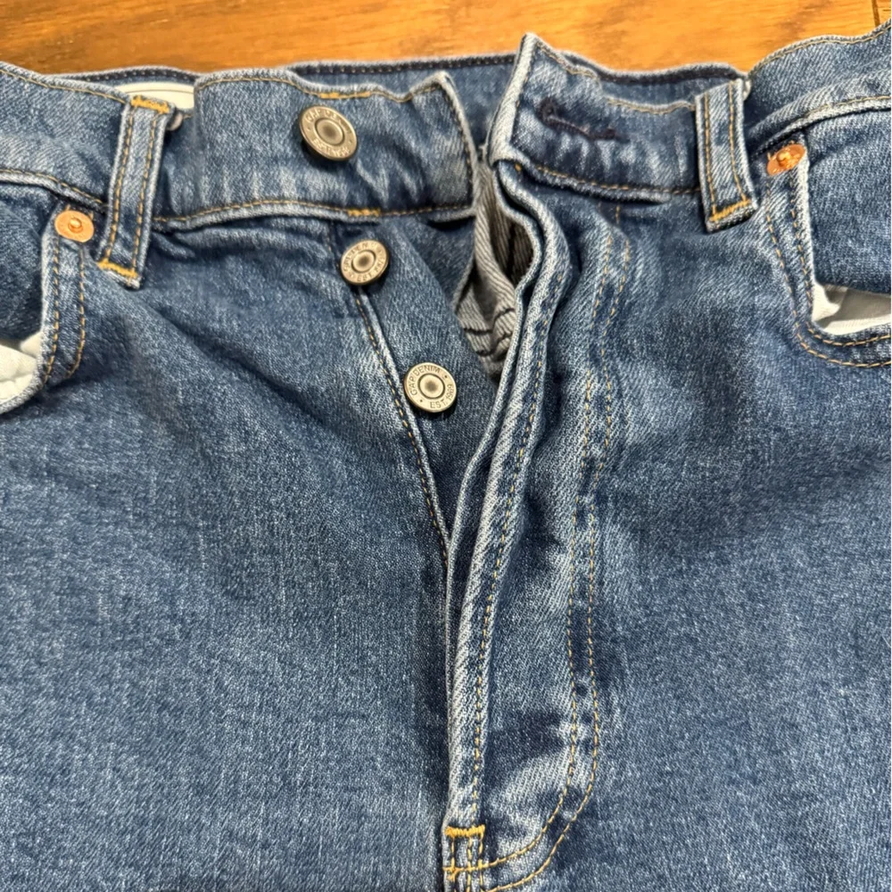 Gap Cheeky Straight High Rise - Picture 2 of 4